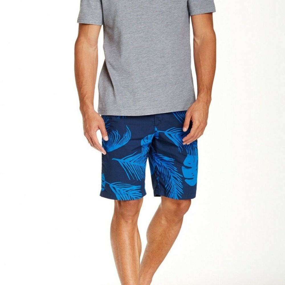 NWOT Original Penguin Basic Printed Short